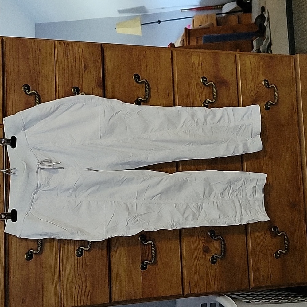 Lululemon Street To Studio Pant, White, Unlined, Size 8